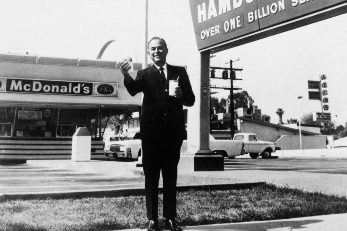 (Na imagem: Ray Kroc, co-fundador do McDonald's)